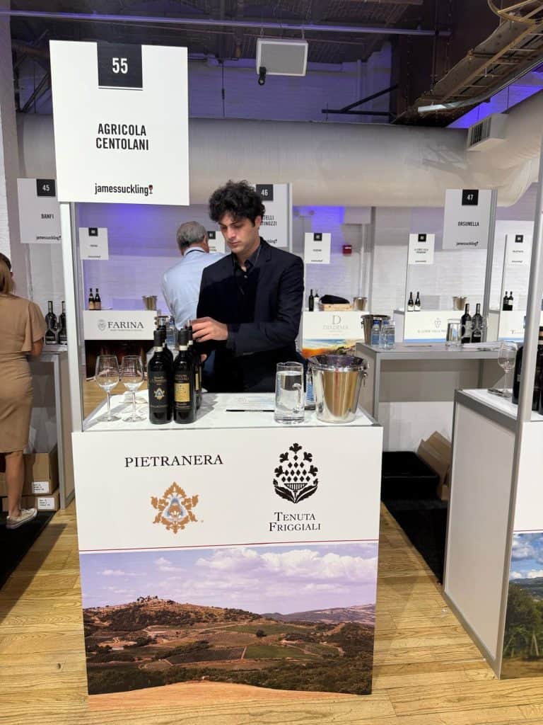 James Suckling Great Wines Italy 2025